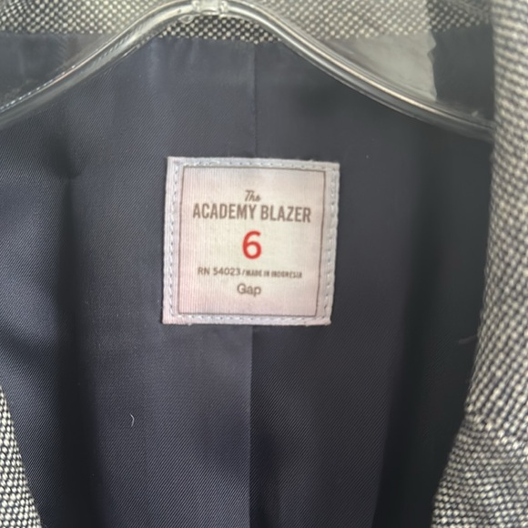 GAP Academy Blazer Navy Herringbone with Elbow patches - Picture 2 of 3